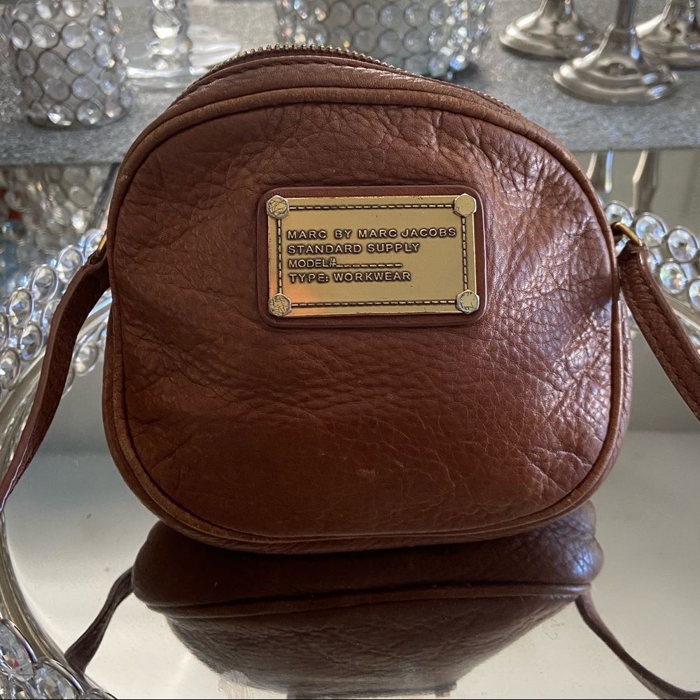 Marc Jacobs caramel small crossbody